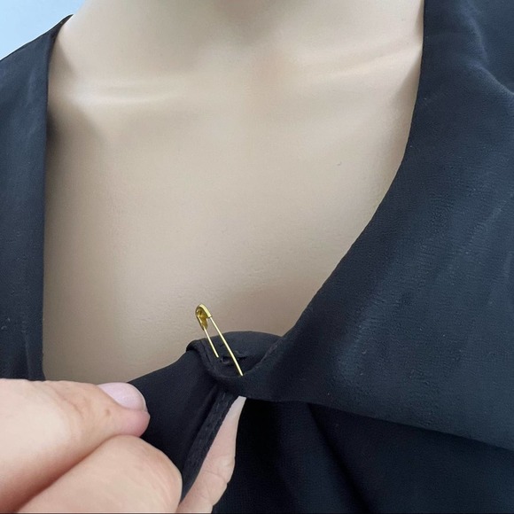 Do & Be Black Long Puff Sleeve Wrap V-Neck Blouse Small - Picture 6 of 9